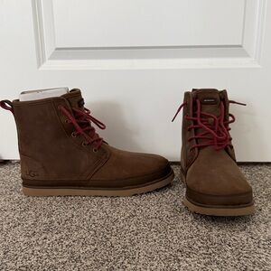 UGG Men's Chestnut Lace-Up Boots